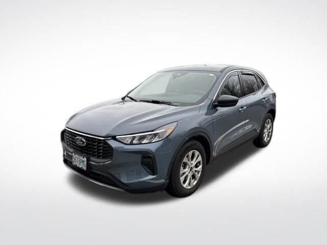 2023 Ford Escape Active photo 2
