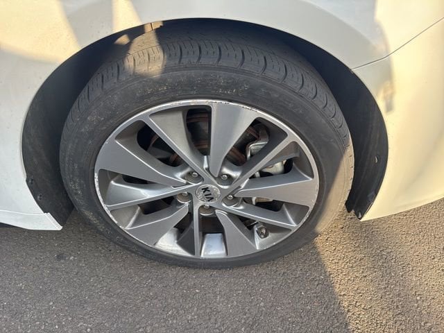 Used 2018 Kia Optima S with VIN 5XXGT4L3XJG255712 for sale in Salem, OR