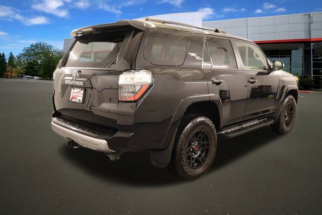 2024 Toyota 4Runner TRD photo 2