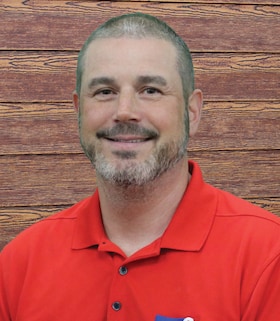 Staff member Steve Heise from ID_01027c