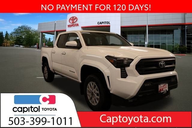 2025 Toyota Tacoma SR5's photo