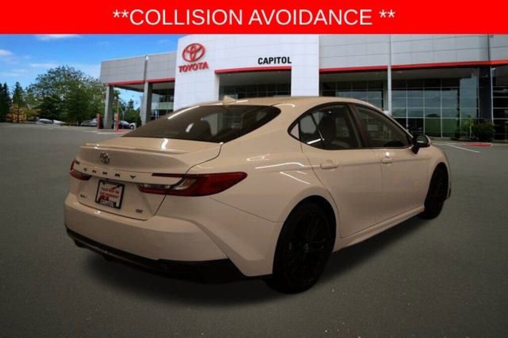 Used 2025 Toyota Camry SE Sedan