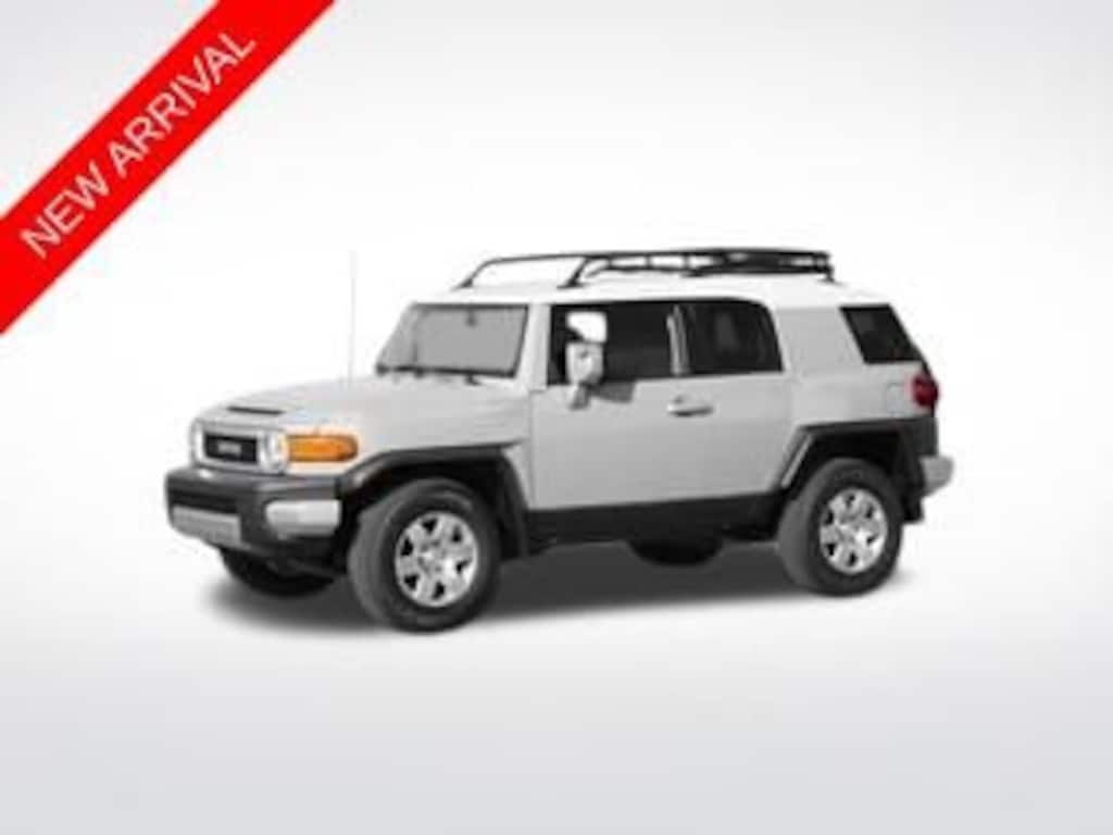 Used 2007 Toyota FJ Cruiser Base SUV