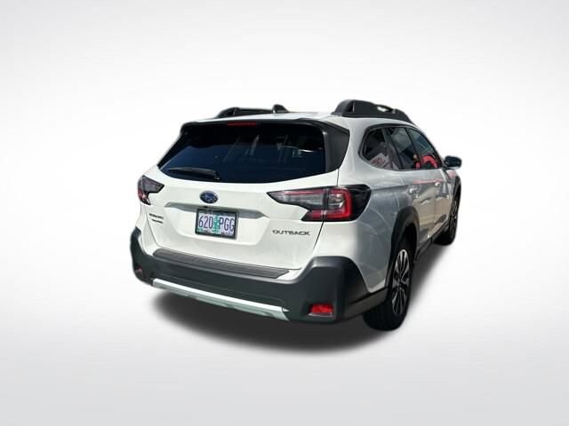 2023 Subaru Outback Limited photo 2