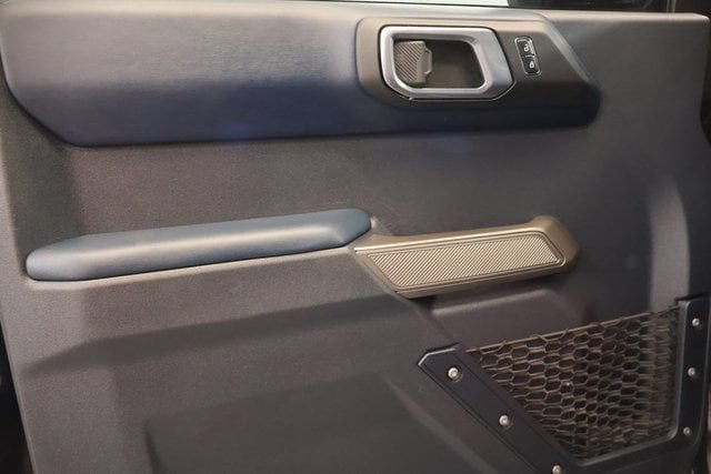 2023 Ford Bronco 4-Door Outer Banks - Photo 11