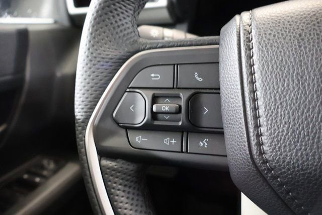 2025 Toyota Tacoma TRD Off Road - Photo 17