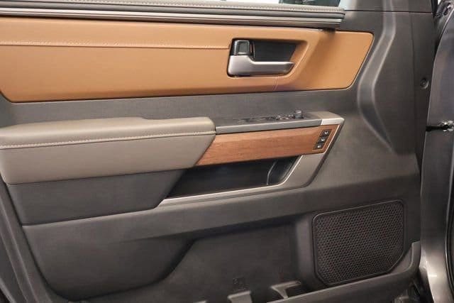 2026 Toyota Tundra 1794 Edition - Photo 9