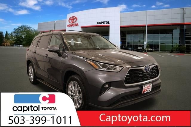 2023 Toyota Highlander Hybrid Limited AWD's photo