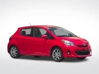 2015 Toyota Yaris SE's photo