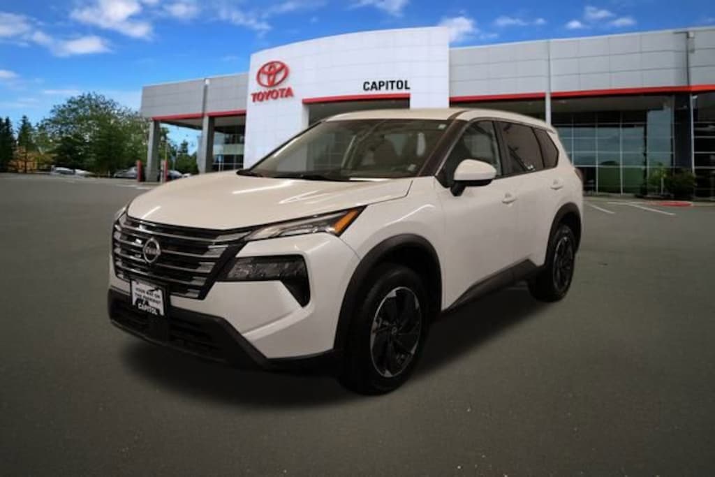 Used 2024 Nissan Rogue SV SUV