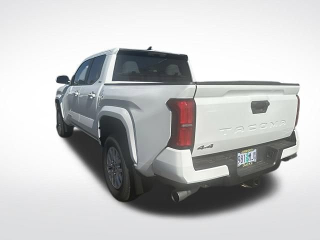 2024 Toyota Tacoma SR5 photo 4