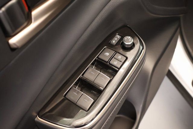 2026 Toyota Crown Platinum - Photo 10