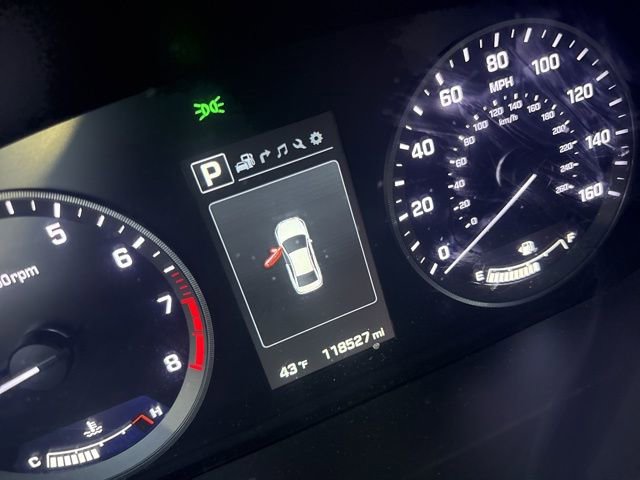 2015 Hyundai Sonata Limited photo 2