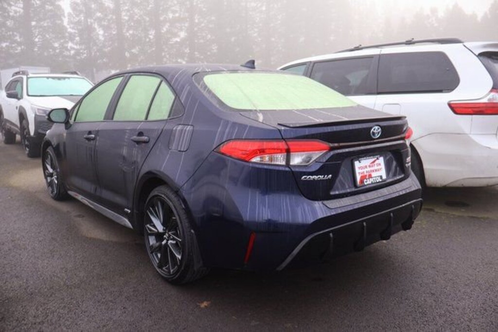 Certified 2025 Toyota Corolla Hybrid SE Sedan