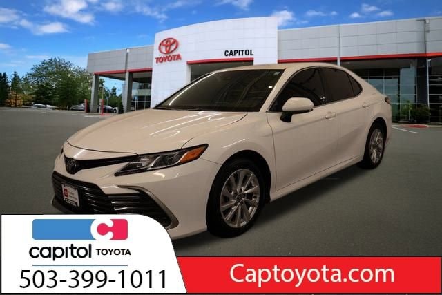 2023 Toyota Camry Sedan 