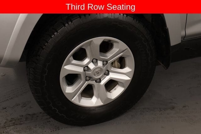 2024 Toyota 4Runner SR5 - Photo 9