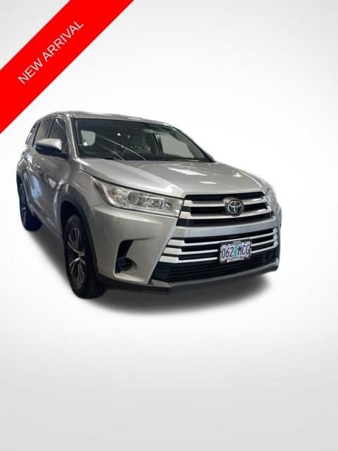 2017 Toyota Highlander SUV 