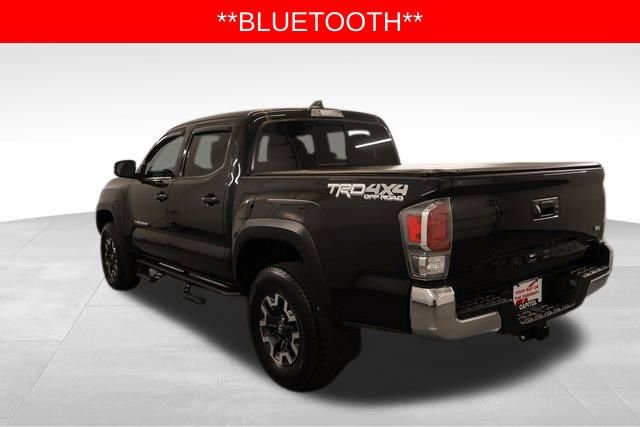 2022 Toyota Tacoma TRD Off-Road photo 3