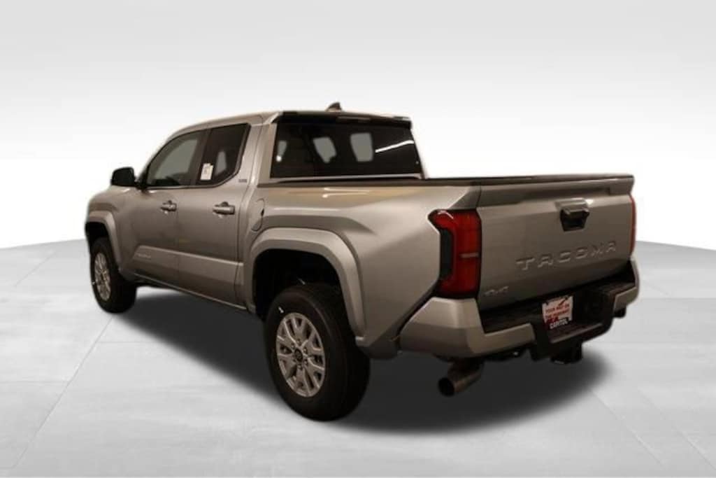 New 2025 Toyota Tacoma SR5 4X4 DOUBLE CAB