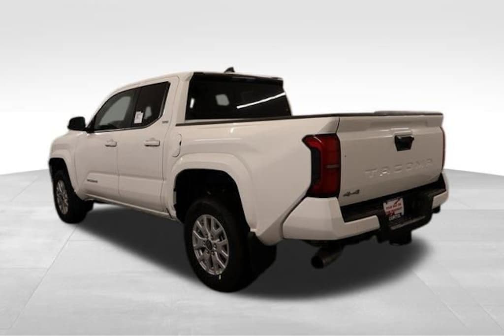 New 2025 Toyota Tacoma SR5 4X4 DOUBLE CAB