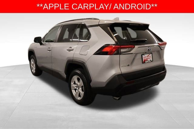 2020 Toyota RAV4 Hybrid LE photo 3