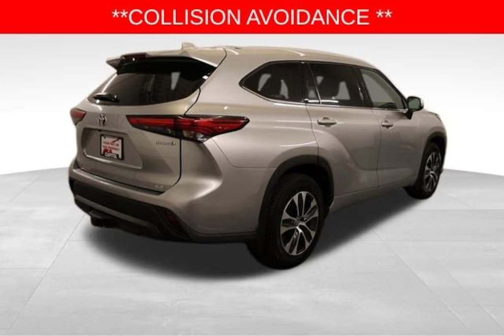 Certified 2022 Toyota Highlander Hybrid XLE SUV