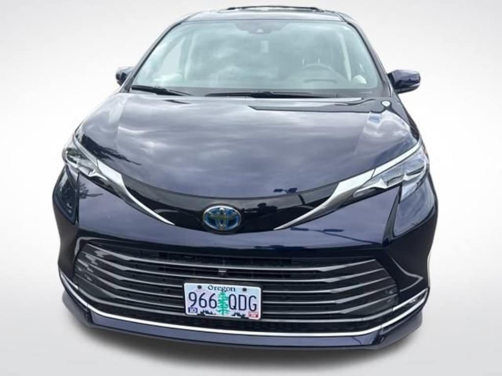 Used 2024 Toyota Sienna Platinum Van Passenger Van