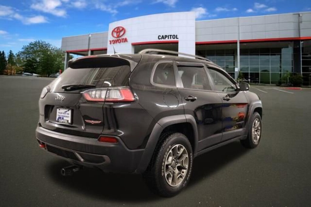 Used 2020 Jeep Cherokee Trailhawk SUV