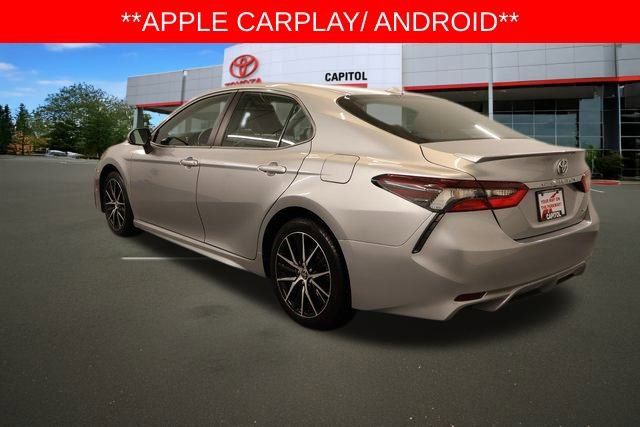 2023 Toyota Camry SE photo 3