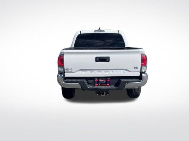 2022 Toyota Tacoma SR5 - Photo 5
