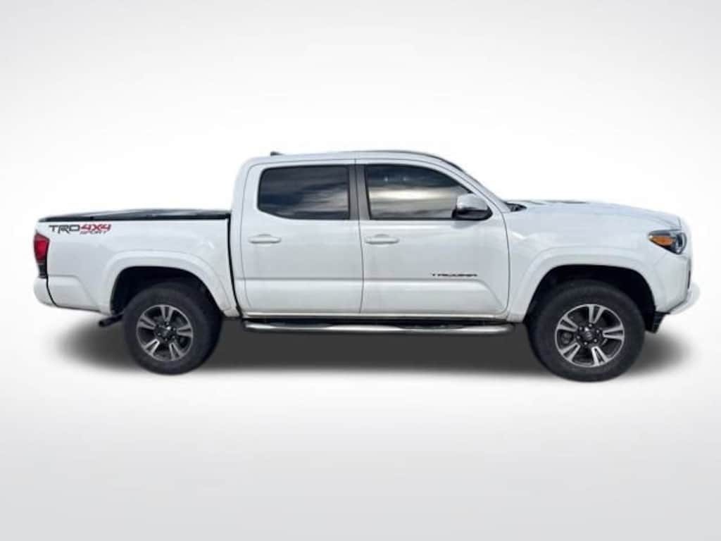 Used 2017 Toyota Tacoma TRD Sport Truck Double Cab