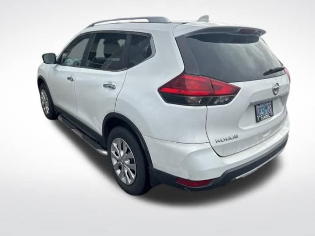 Used 2017 Nissan Rogue S SUV