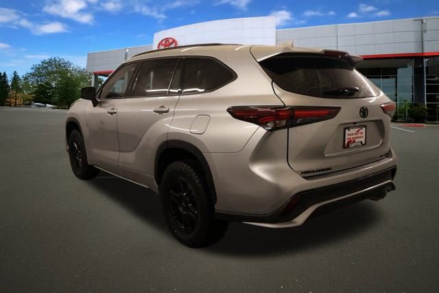 2024 Toyota Highlander XSE photo 3