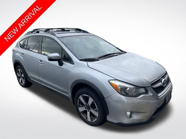 2015 Subaru XV Crosstrek Hybrid Touring's photo