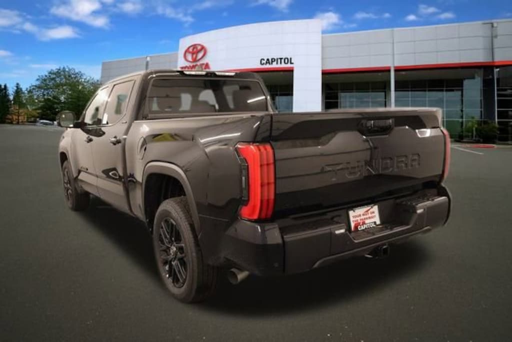 New 2026 Toyota Tundra Limited LIMITED CREWMAX 6.5