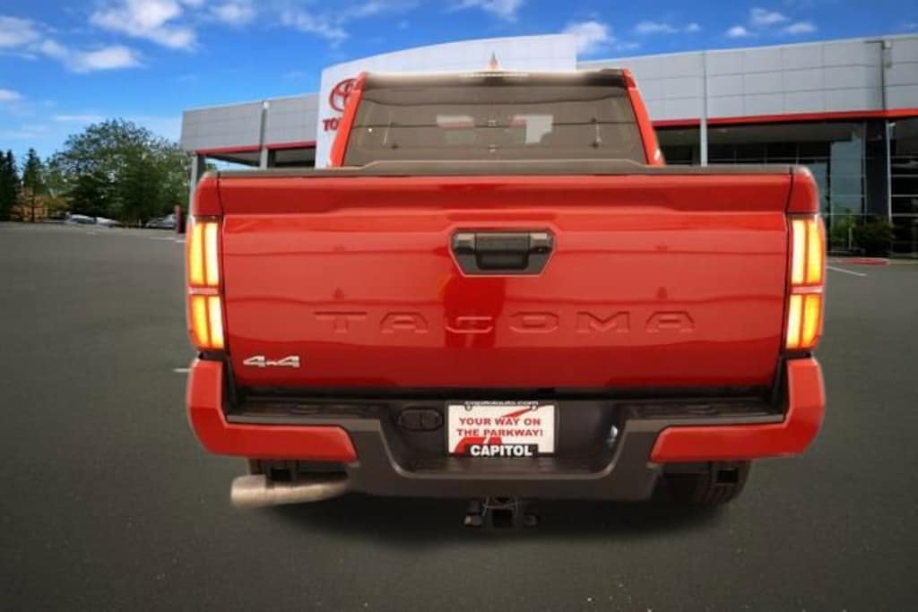 New 2025 Toyota Tacoma SR5 4X4 DOUBLE CAB