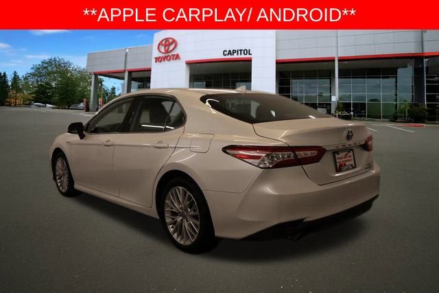 2020 Toyota Camry Hybrid XLE photo 3