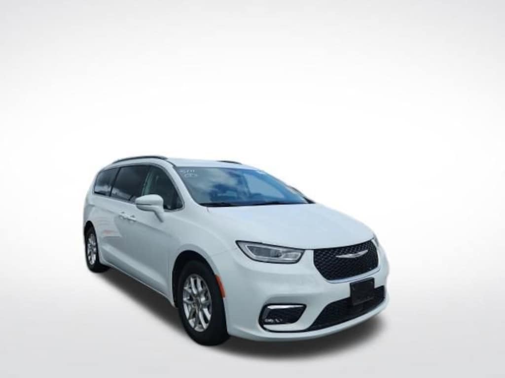 Used 2022 Chrysler Pacifica Touring L Van Passenger Van