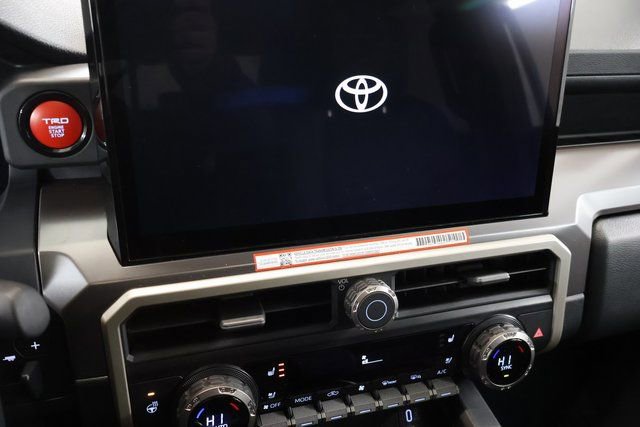 2025 Toyota Tacoma TRD Off Road - Photo 19