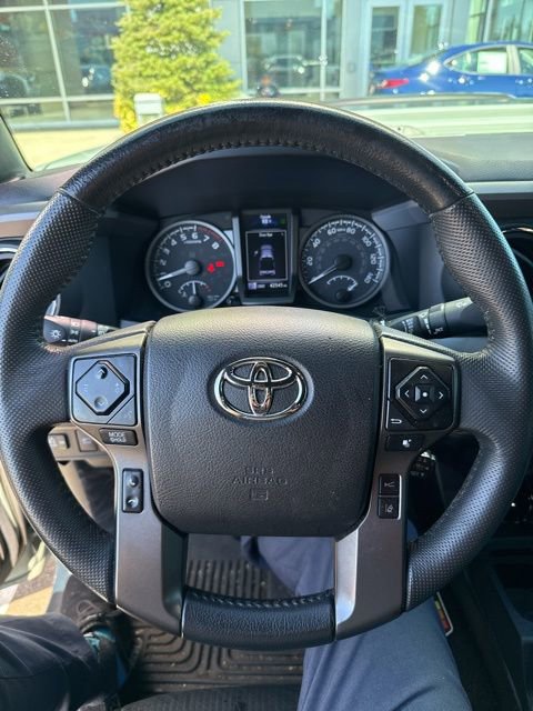 2021 Toyota Tacoma TRD Pro photo 2