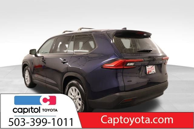 2024 Toyota Grand Highlander XLE photo 3