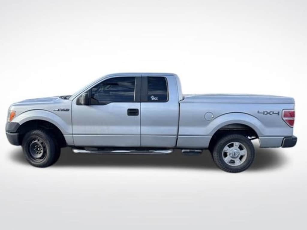 Used 2009 Ford F-150 XL Truck Super Cab