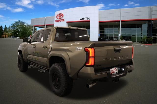 2026 Toyota Tacoma TRD Sport - Photo 4