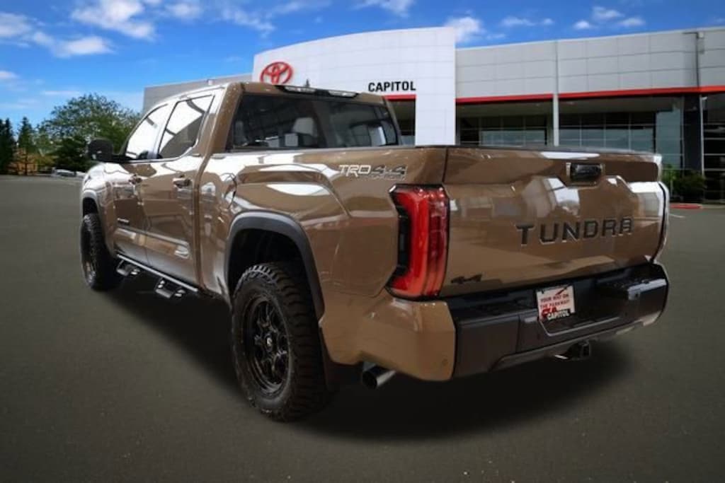 New 2026 Toyota Tundra Limited LIMITED CREWMAX 6.5