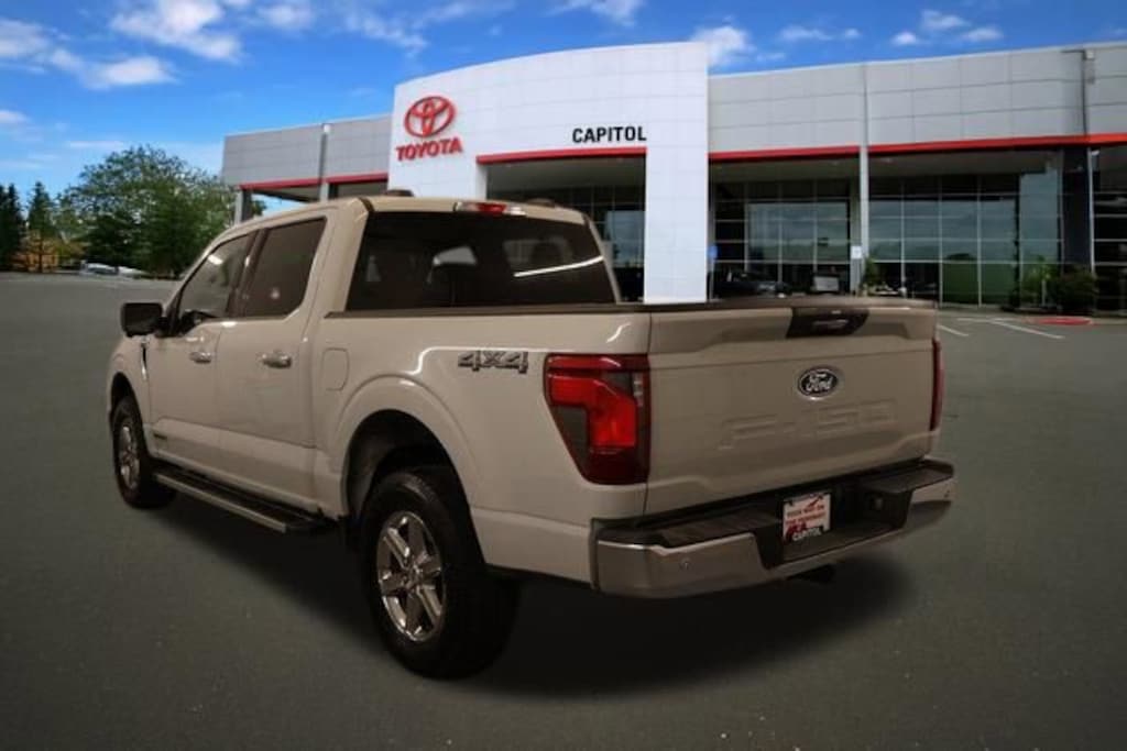 Used 2024 Ford F-150 XLT Truck SuperCrew Cab