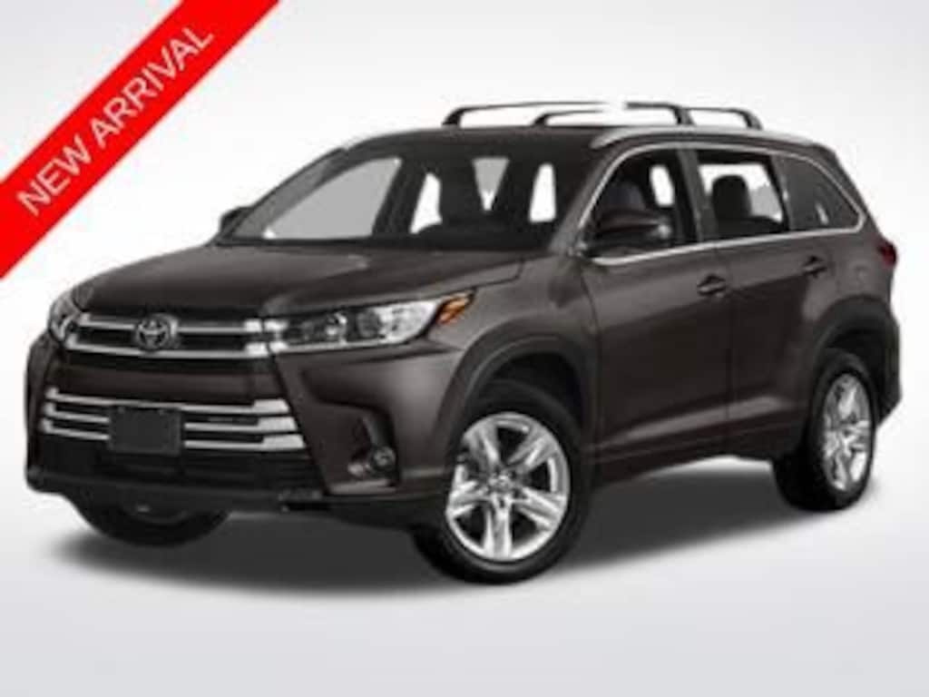 Used 2019 Toyota Highlander Limited Platinum SUV