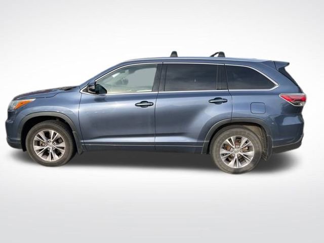 2015 Toyota Highlander XLE photo 2
