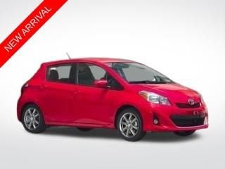 2015 Toyota Yaris SE's photo
