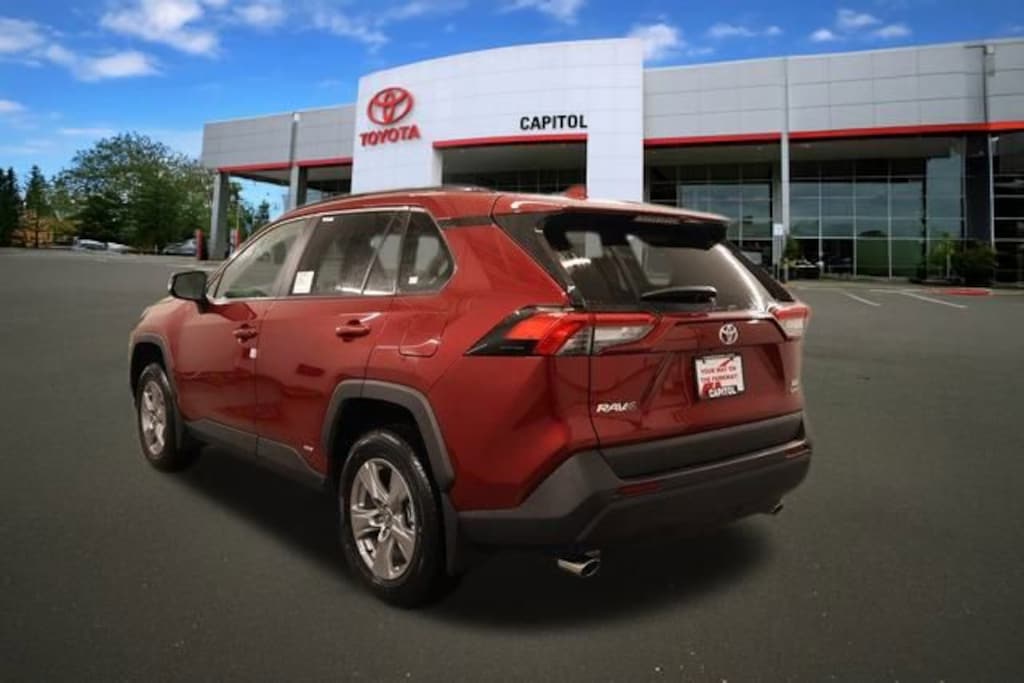 New 2025 Toyota RAV4 Hybrid XLE XLE AWD SUV