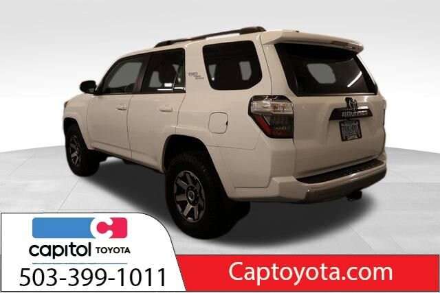 2023 Toyota 4Runner TRD Off-Road Premium photo 3